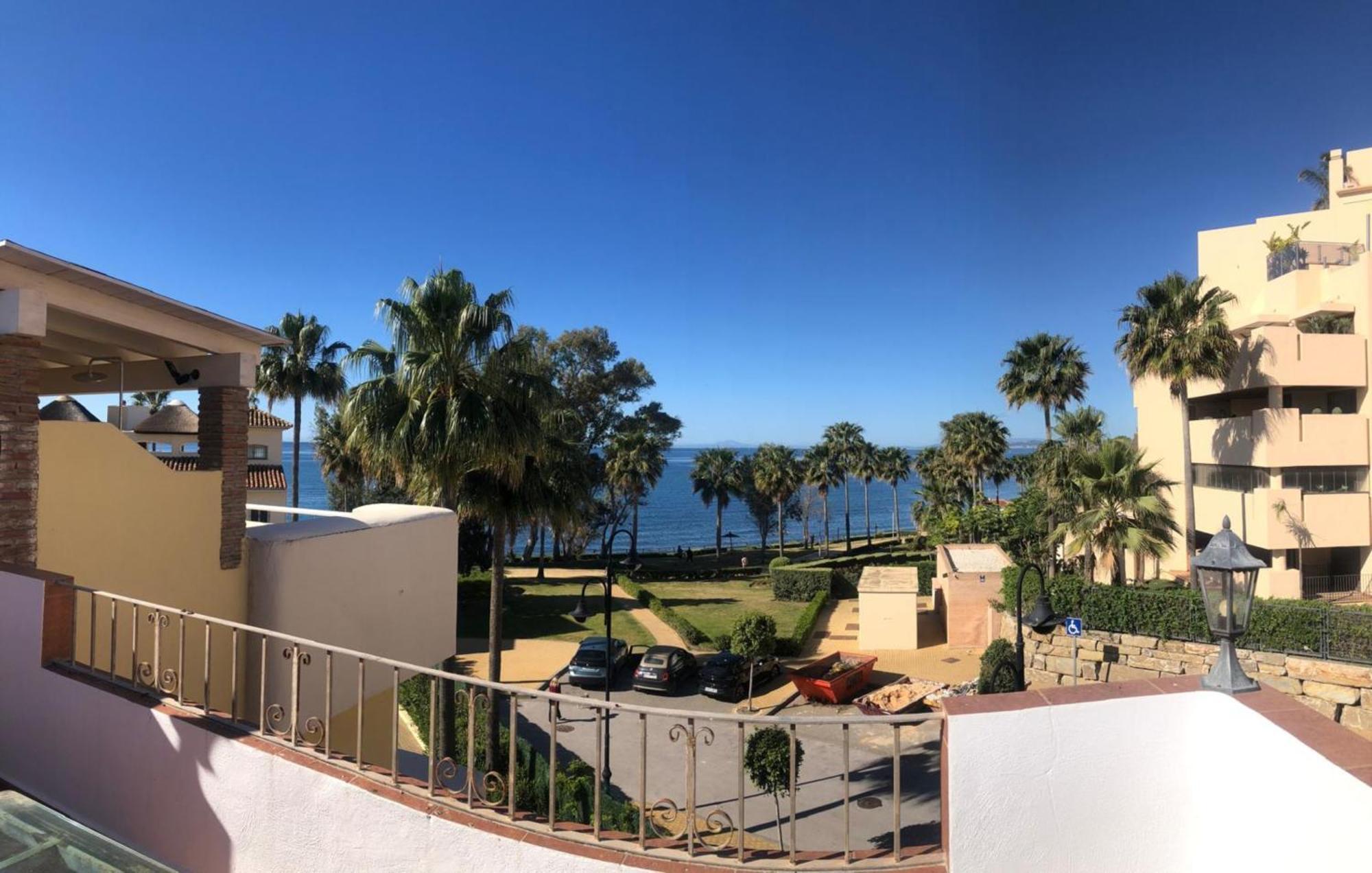 Garden Beach Townhouse Estepona Exterior photo